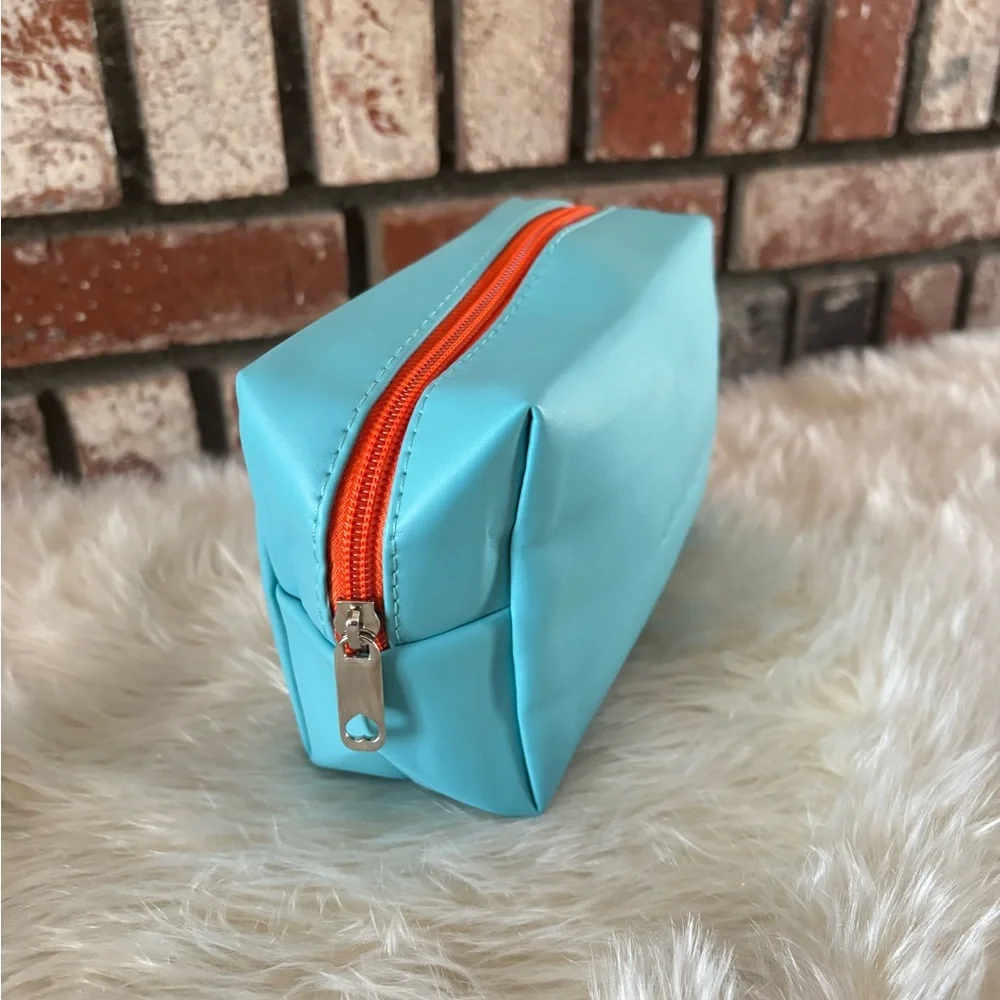 Colorful Women's Clutch Set - Picture 12 of 16